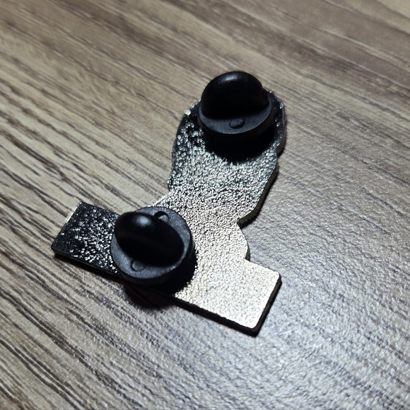 "Everyone!" Iconic Gary Oldman Lapel/Jacket/Backpack Pin - Picture 4 of 8